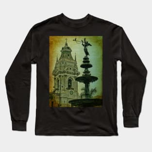 Fountain and Cathedral. Plaza de Armas. Lima. Peru Long Sleeve T-Shirt